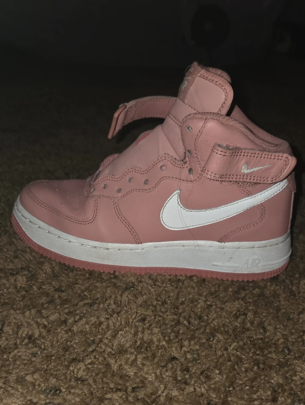 Nike Kids Pink and White Air Force 1 High-Top Sneakers